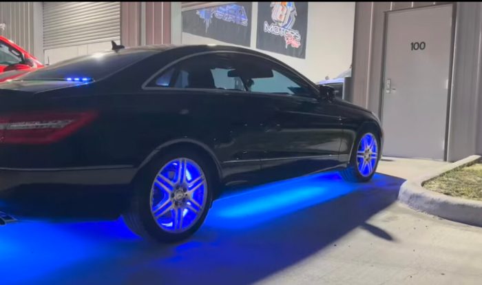 Underglow Kits – LED Light Bar Texas Underglow Kits – LED Light Bar Texas