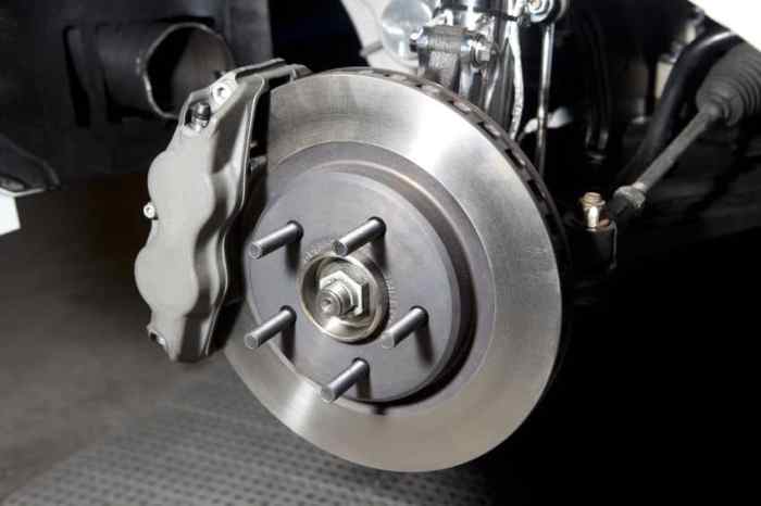 Squeaky Brakes – How to Diagnose and Fix Squeaking Brakes – eEuroparts How to fix squeaky brakes